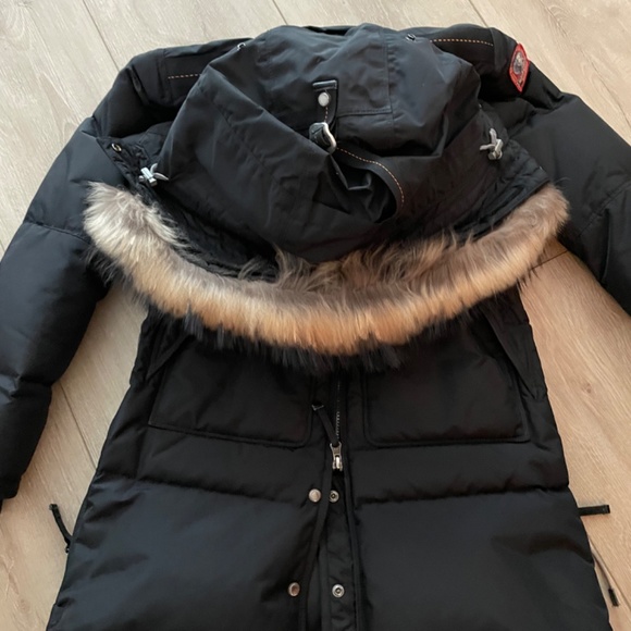 Women’s Winter Coat - Picture 2 of 5